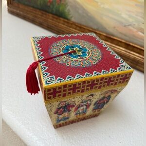 Vintage y2k punch studio kirshner Decorative Red and Yellow gift Box with Tassel